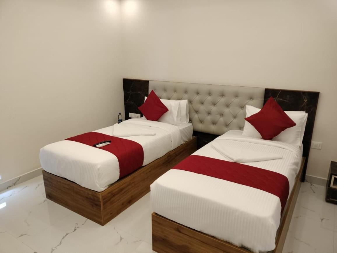 Mayuri Residency Hotel Attibele Exterior foto